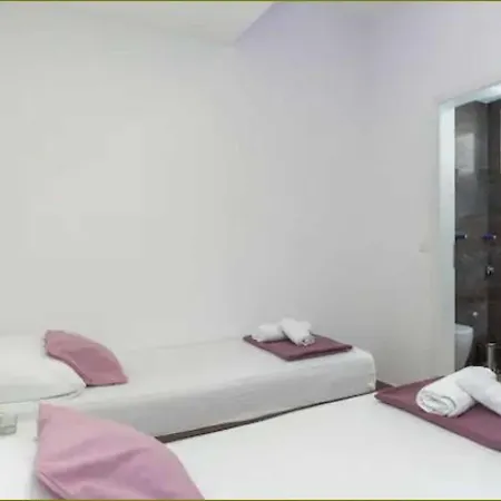 Dub - Three Bedroom With Hot Tub Appartement